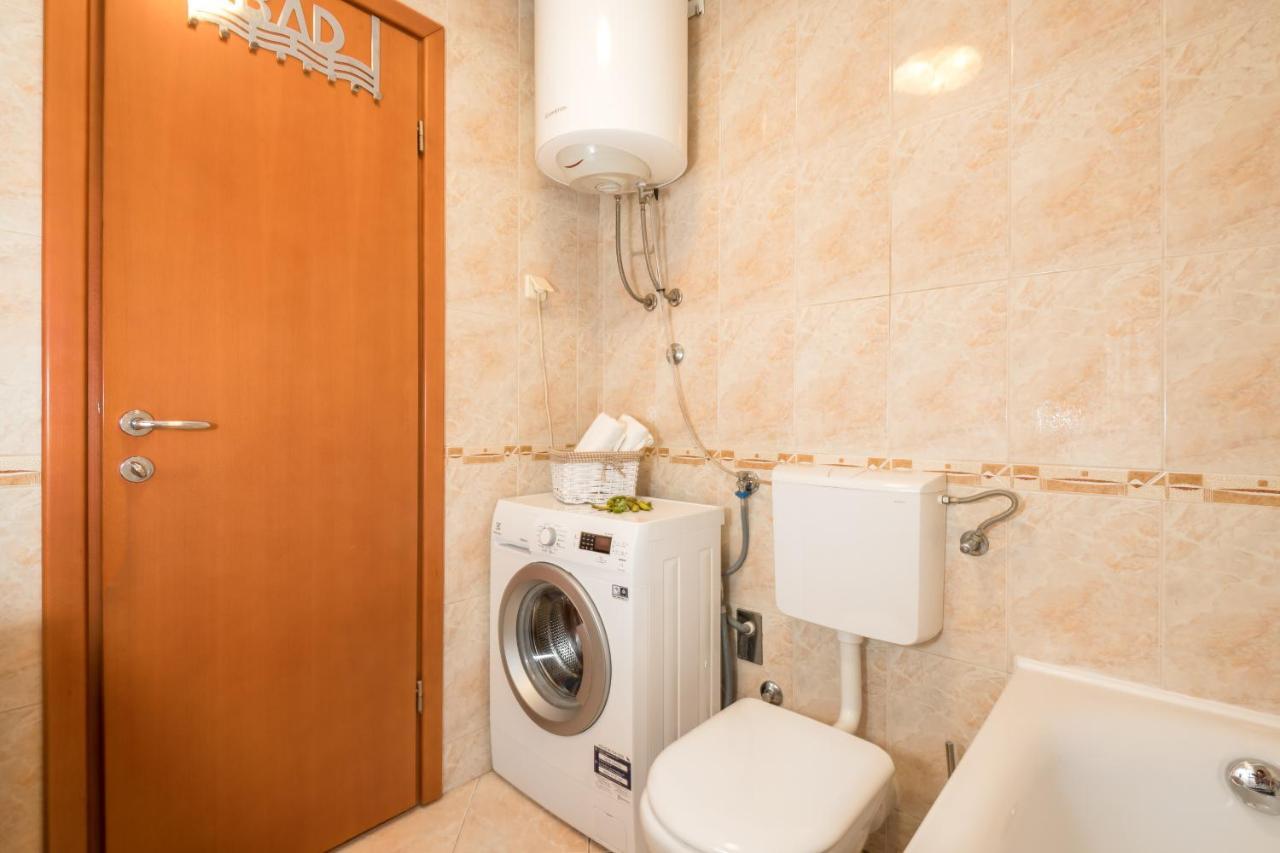Family Apartment Dubrovnik - Private Jacuzzi Terrace, Private Parking Ngoại thất bức ảnh