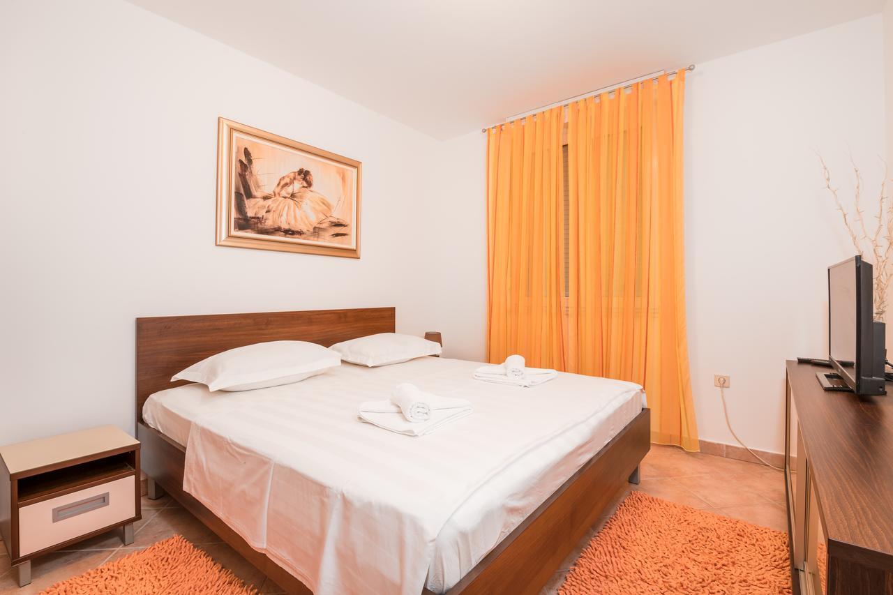 Family Apartment Dubrovnik - Private Jacuzzi Terrace, Private Parking Ngoại thất bức ảnh